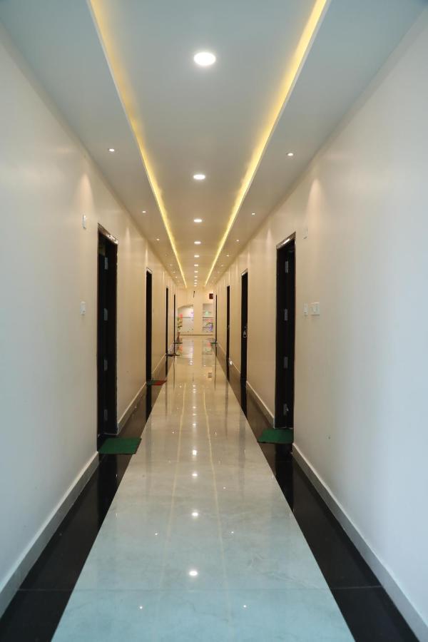 Hotel Shri Siddhivinayak Bina-Etawa Esterno foto