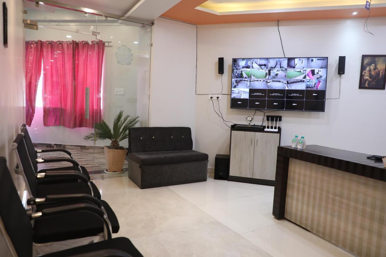 Hotel Shri Siddhivinayak Bina-Etawa Esterno foto